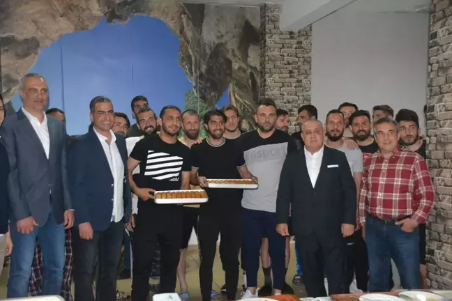 Banvit'ten Bandırmaspor'a Moral Desteği