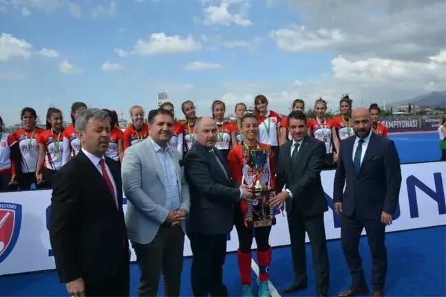 Polisgücü'nün Sultanları Süper Lig Şampiyonu