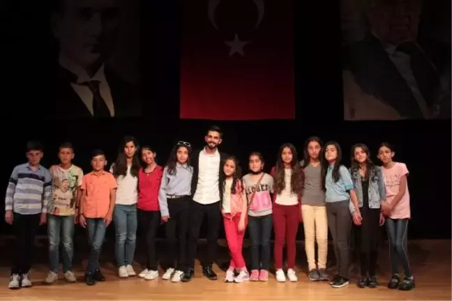 Şırnaklı Öğrenciler 'Kızlar Okusun Diye' İstanbul'da