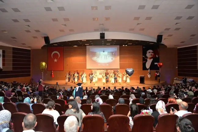 Kmü Teknik Bilimler Myo'da Mezuniyet Töreni