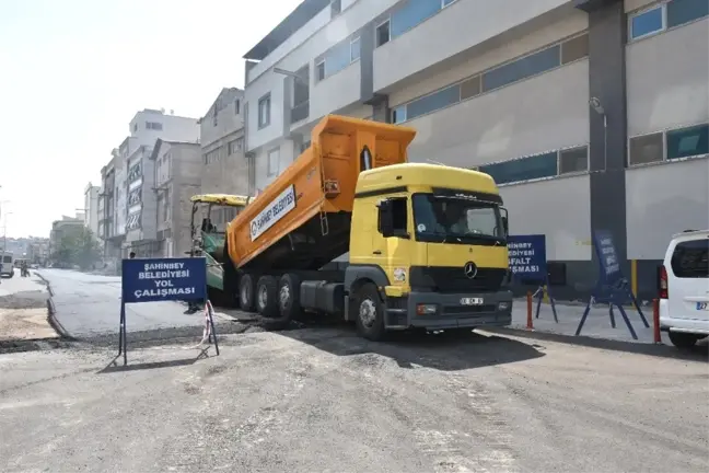 Şahinbey'de asfalt çalışmaları son sürat
