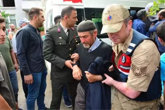 Oğullarının şehit olduğu haberini tarlada çalışırken aldılar