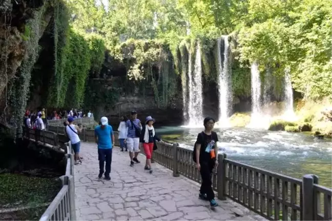 Antalya'nın şelaleleri bayram ziyaretçilerini bekliyor