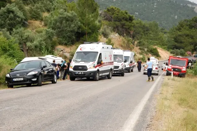 Mersin'de trafik kazası: 10 yaralı