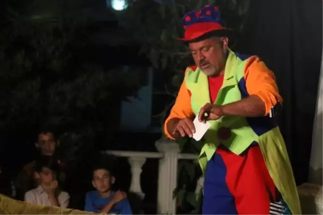 Sirkini, doğup büyüdüğü mahallesine taşıdı
