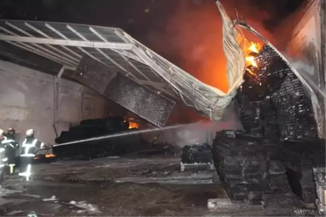 Gaziantep'te kereste fabrikasında yangın