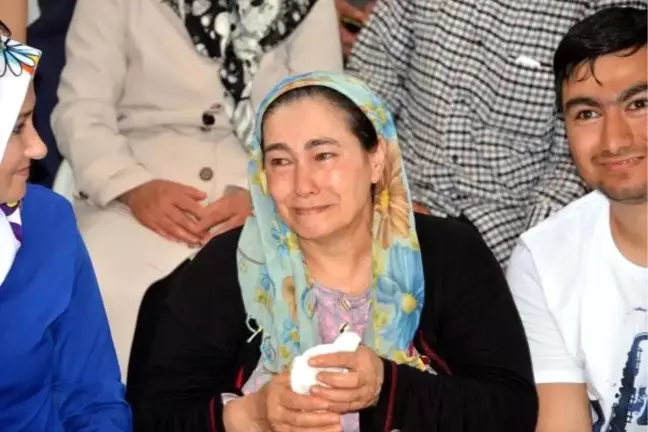 Kahramanmaraş'ta ev sahibi olanların mutluluk gözyaşı