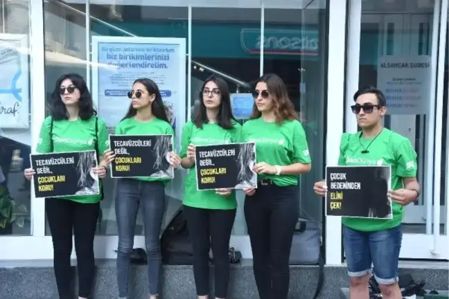 Liseli gençlerden, çocuk istismarına karşı sanatsal eylem