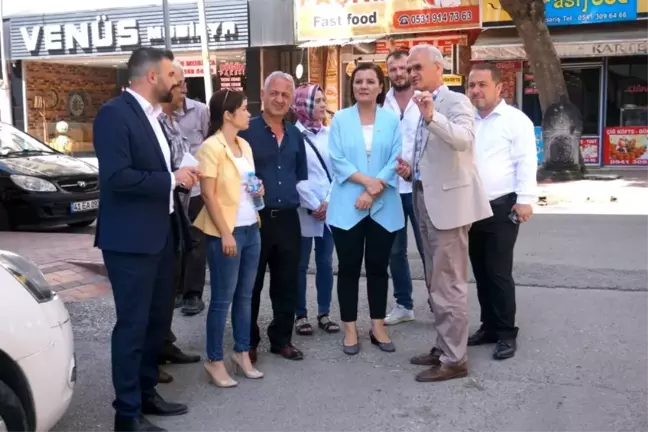 Başkan Hürriyet, esnafla bir araya geldi