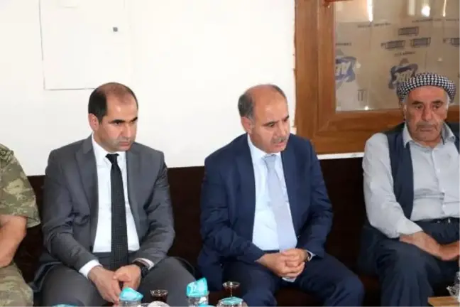 Şırnak'ta PKK'lı teröristlerin şehit ettiği 2 çoban toprağa verildi (2)