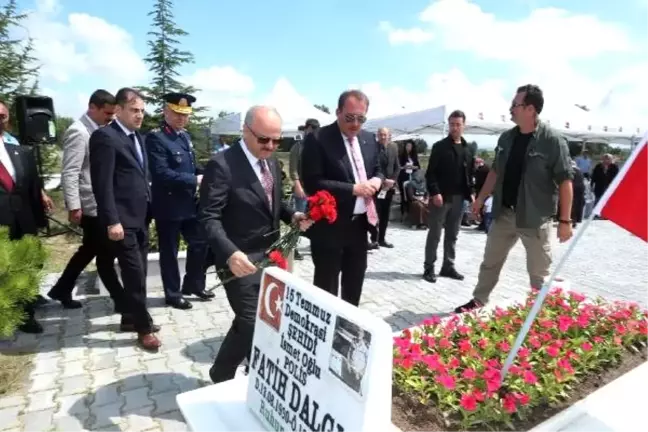 15 Temmuz şehidi Eskişehir'de mezarı başında anıldı