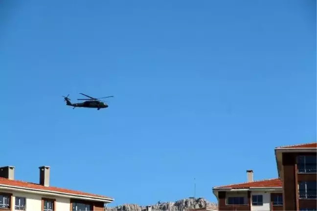 Beytüşşebap'ta işçileri taşıyan aracın geçişinde patlama: 1 ölü, 2 yaralı (3) - yeniden