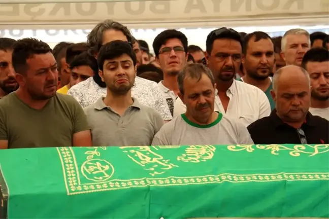 Konya'da kaza kurbanları toprağa veriliyor
