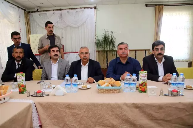 AK Parti Sivas Milletvekilleri Şarkışla'da