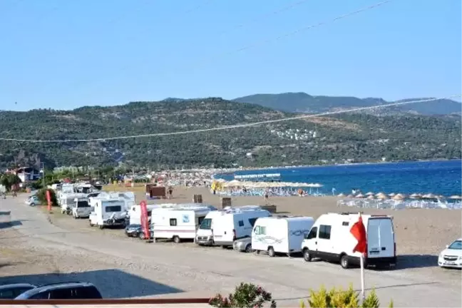 Assos'ta karavan tepkisi