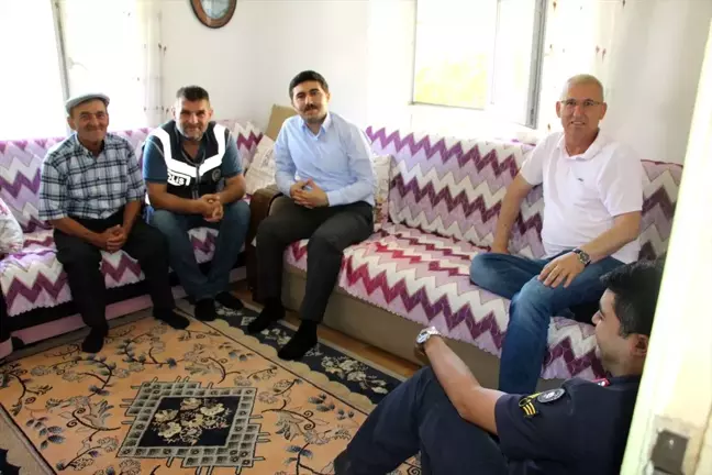 Başmakçı Kaymakamı Yazıcı'nın şehit ailesini ziyareti