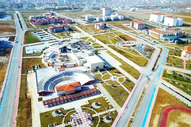 KMÜ'ye 3 bin 992 yeni öğrenci