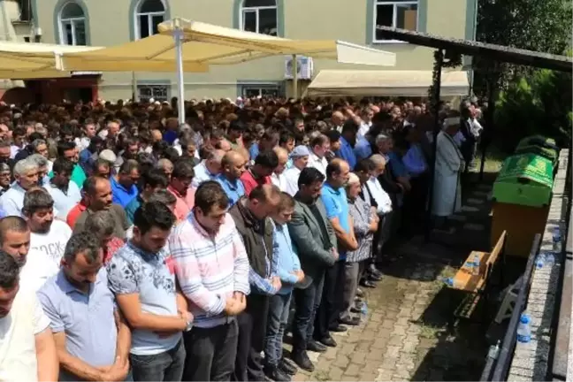 Selin vurduğu salıpazarı'nda tahribat büyük (2)