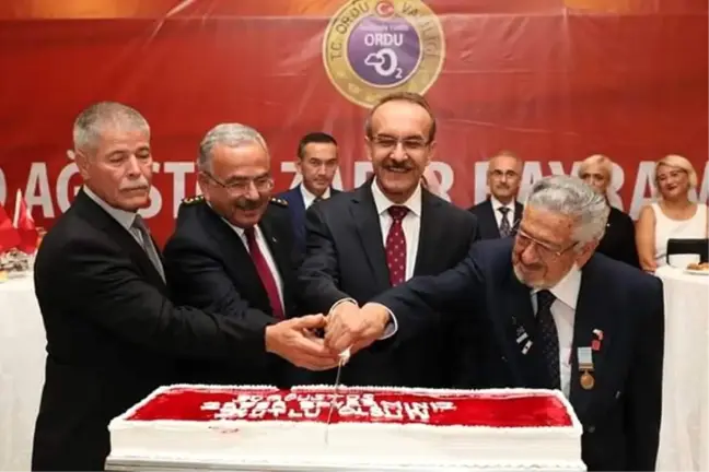 Orduda Zafer Bayramı resepsiyonu