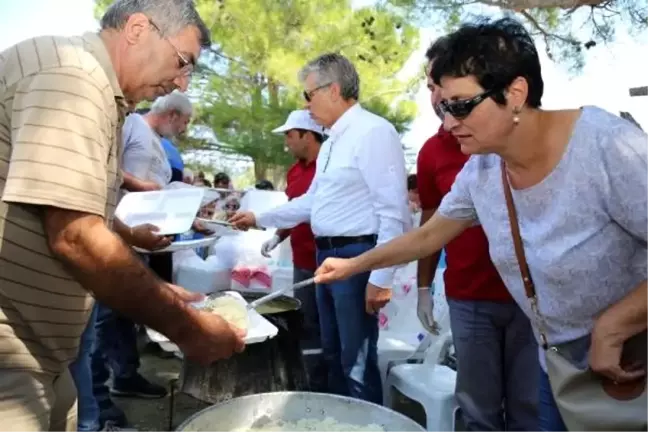 Efsanevi sarıkız edremit'te anıldı