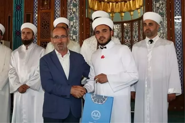 Etkili hutbe sunumu Türkiye finali Van'dan Recep Bakır oldu