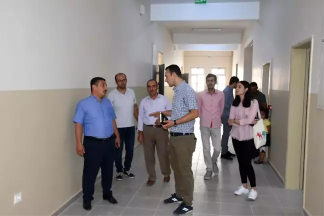 Nusaybin'de TOKİ tarafından yapılan ilkokul ve ortaokul eğitime hazır