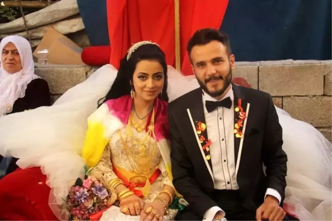 İş sağlığı uzmanı Erik'e görkemli düğün