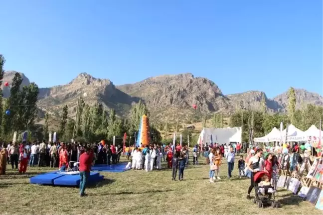 Terörden temizlenen kato dağı'nda festival şenliği