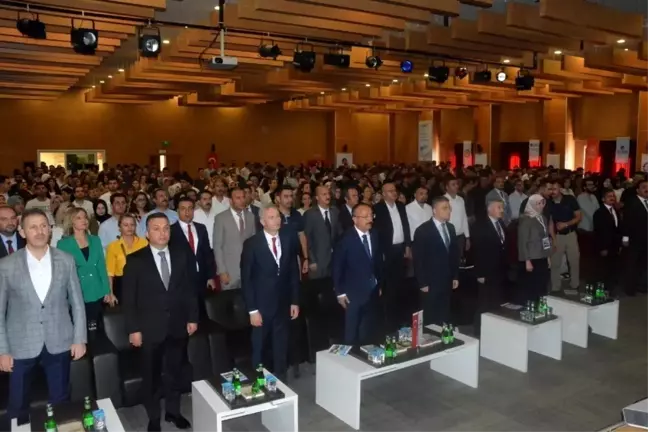 Siirt'te 25. Acil Tıp Sempozyumu düzenlendi