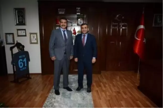 Temel Altunbaş Trabzon İl Emniyet Müdürü Metin Alper'i ziyaret etti