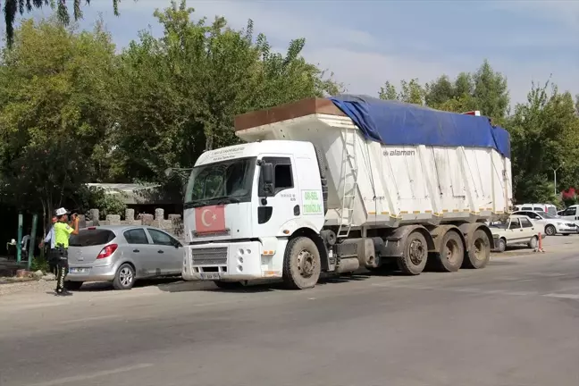 Hatay'da kamyonun çarptığı kişi hayatını kaybetti
