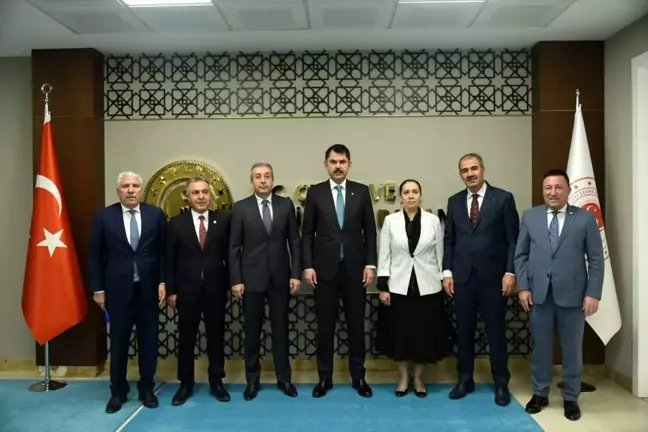 Bakan Kurum'dan Bağlar ilçesindeki projelere destek