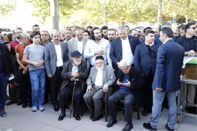Nuri Pakdil, son yolculuğuna uğurlandı