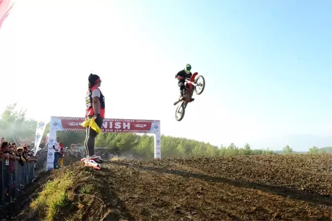 Türkiye'nin motokros sporcuları Antalya'da buluştu