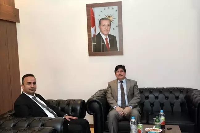 Mutki Belediye Başkanı Barlak'tan BEÜ Rektörü Yardım'a ziyaret