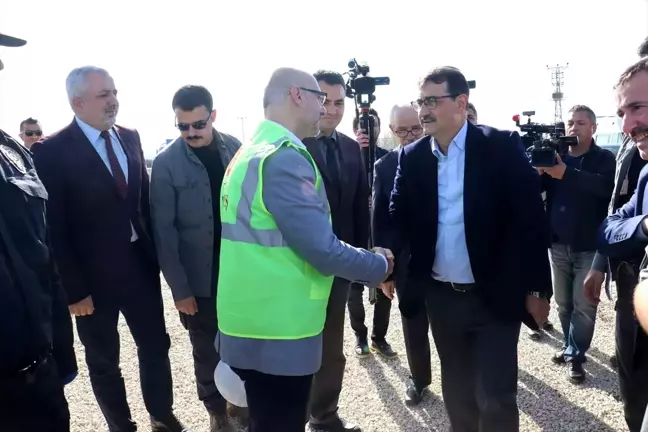 Enerji ve Tabii Kaynaklar Bakanı Dönmez: