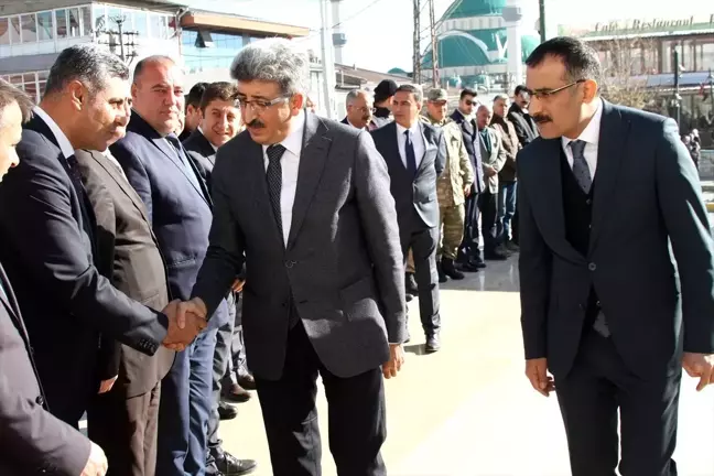 Vali Bilmez, Kaymakam Çelik'i ziyaret etti