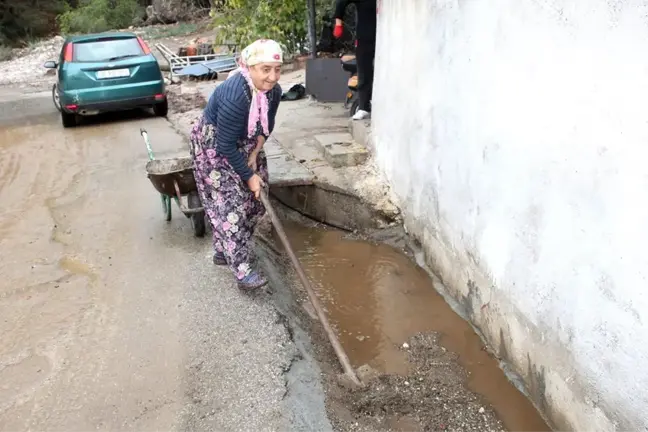 Kemer'de sel bilançosu kabarıyor