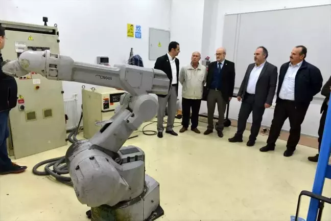 Toyota Boshoku, SAÜ'ye robot hediye etti