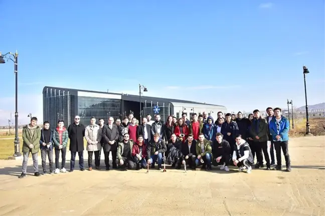 Varda Sky Team takımından mini roket gösterisi