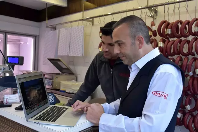Afyonkarahisar'daki sucuk ve lokum üreticileri AA'nın