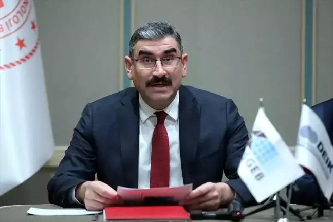 KOSGEB ile DEİK arasında iş birliği protokolü