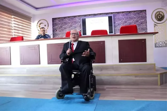 Bozüyük'te 'Engelsiz Yarınlar' konulu söyleşi