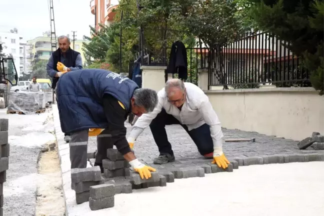 Toroslar'da kaldırımlar yenileniyor