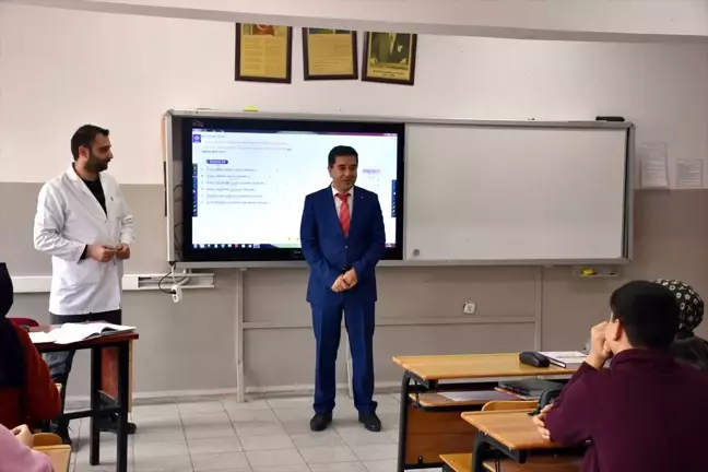 Okul müdürünün velilere gönderdiği