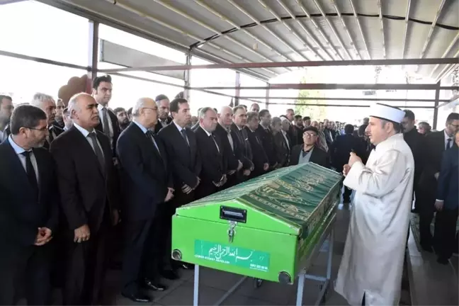 Müftü Çalışkan toprağa verildi