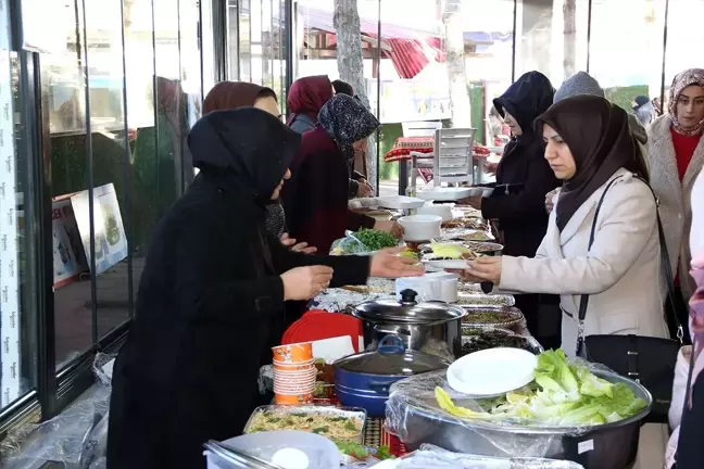Bingöl'de yardıma muhtaç aileler yararına kermes