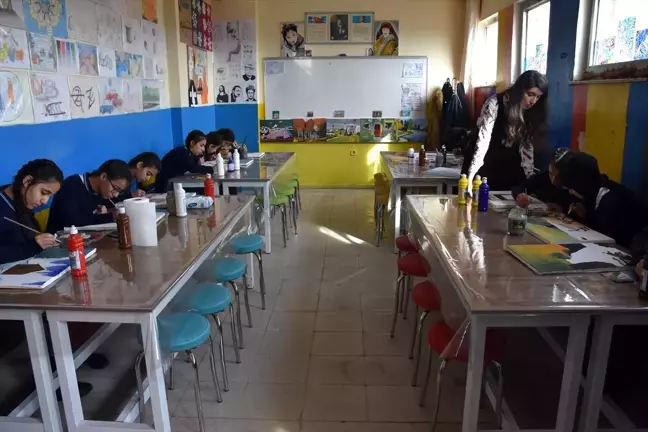 Şırnak Güzel Sanatlar Lisesi'nin 10 öğrencisi Silopi'den