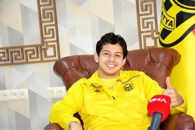 Fenerbahçe ve Beşiktaş'ın gündemindeki Guilherme, DHA'ya konuştu (tekrar)