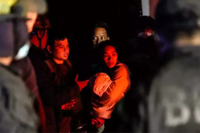Filipinler'de 16 binden fazla kişi tahliye edildi